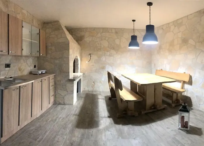 Mare - With Heated Pool Villa